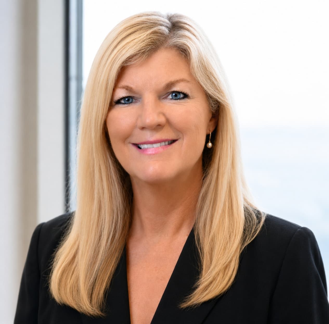 Dr. Jenni Hesterman